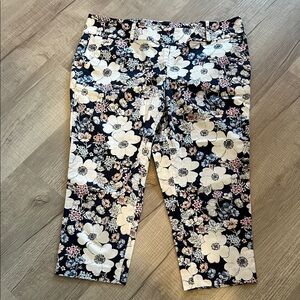 Ann Taylor Floral Capris